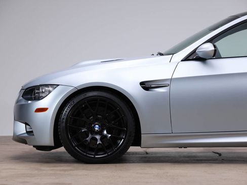 Used 2012 BMW M3 Coupe image 25