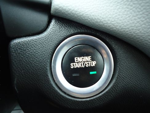 Used 2021 Chevrolet Equinox LT AWD/4WD image 20