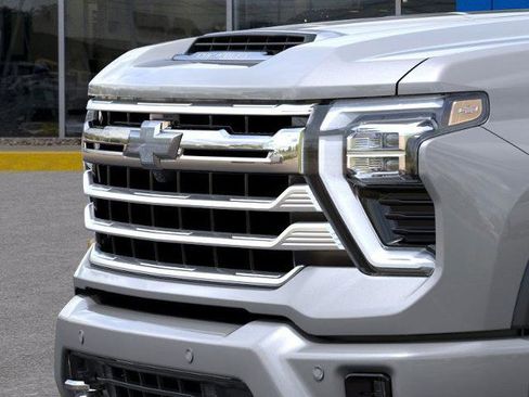 New 2026 Chevrolet Silverado 2500 High Country w/ High Country Premium Package image 13