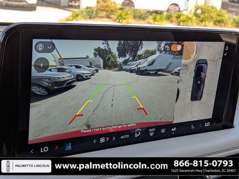 Certified 2025 Lincoln Aviator Reserve w/ Illumination Package AWD/4WD image 22