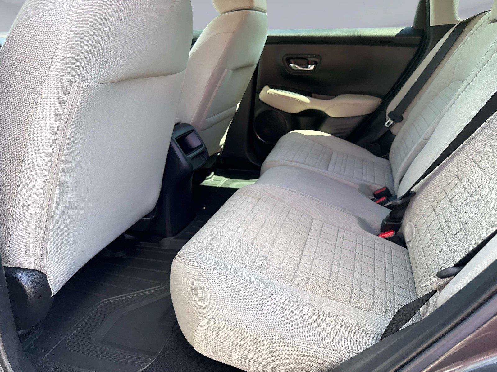 Certified 2025 Honda HR-V LX image 13