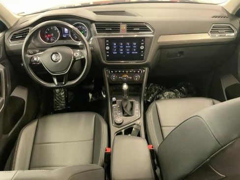 Used 2019 Volkswagen Tiguan SE AWD/4WD image 8