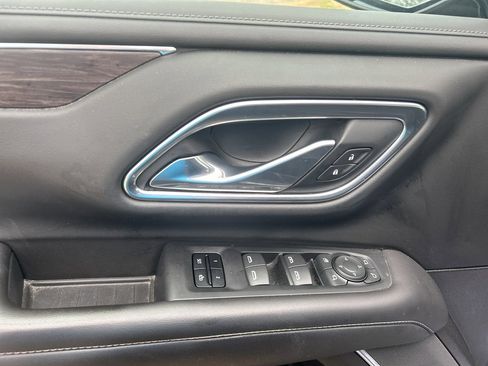 Used 2021 Chevrolet Tahoe Z71 w/ Z71 Signature Package image 26