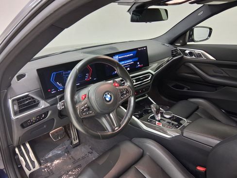 Used 2024 BMW M4 Competition RWD image 2