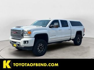 Used 2019 GMC Sierra 2500 Denali w/ Duramax Plus Package AWD/4WD video 1