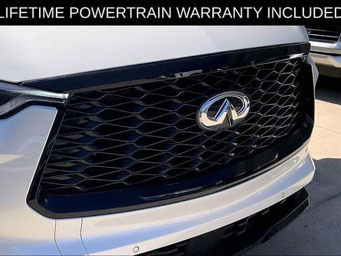 Certified 2025 INFINITI QX60 Luxe w/ Black Edition image 37
