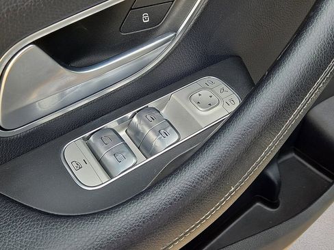 Used 2021 Mercedes-Benz GLS 580 4MATIC image 20
