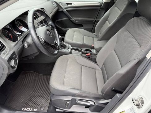 Used 2017 Volkswagen Golf S AWD/4WD image 16