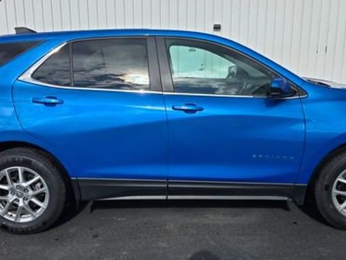 Used 2024 Chevrolet Equinox LT image 6