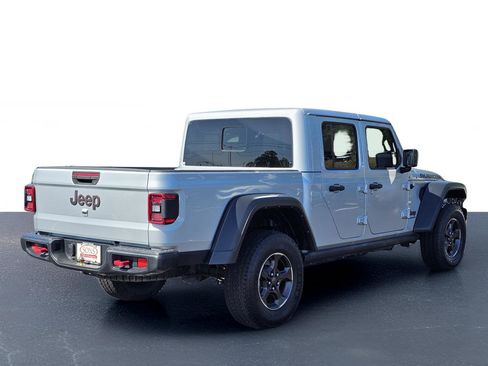Used 2022 Jeep Gladiator Rubicon w/ LED Lighting Group AWD/4WD image 10