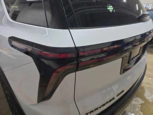 New 2026 Chevrolet Traverse Z71 w/ Enhanced Driving Package image 36