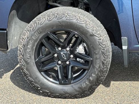 Used 2023 Chevrolet Silverado 1500 LT Trail Boss w/ Protection Package AWD/4WD image 46