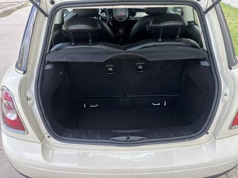 Used 2011 MINI Cooper Hardtop FWD image 11