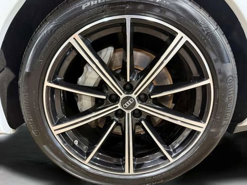 Used 2023 Audi Q7 3.0T Prestige image 31