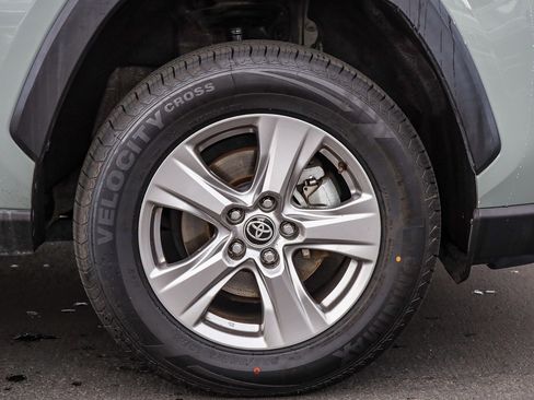 Used 2023 Toyota RAV4 XLE image 6