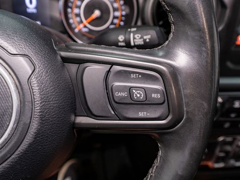 Used 2022 Jeep Gladiator Sport AWD/4WD image 24
