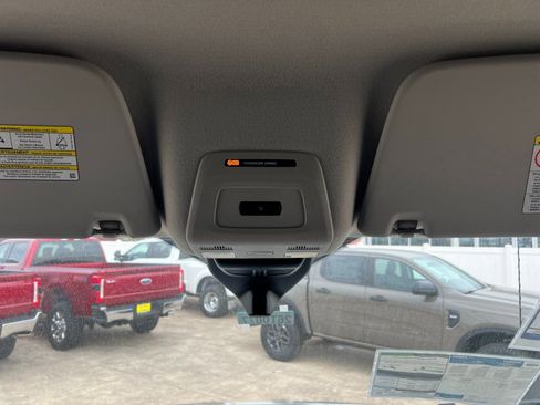 New 2026 Ford Transit 250 148 Medium Roof w/ Load Area Protection Package RWD image 20