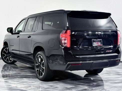 Used 2021 Chevrolet Suburban RST AWD/4WD image 11