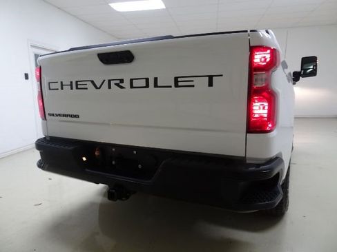 Used 2025 Chevrolet Silverado 1500 W/T w/ WT Value Package image 11