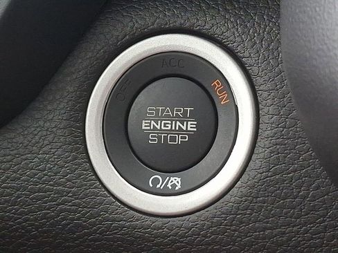Used 2022 RAM 1500 Big Horn AWD/4WD image 23