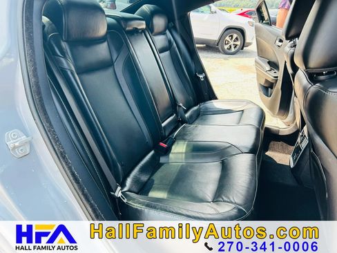 Used 2021 Dodge Charger SXT w/ Leather Interior Group RWD image 16