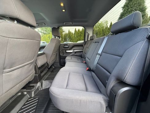 Used 2018 Chevrolet Silverado 1500 LT w/ All Star Edition image 20