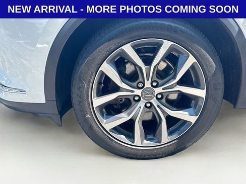 Used 2024 Acura MDX SH-AWD w/ Technology Package image 12