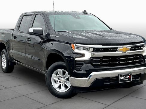 Used 2024 Chevrolet Silverado 1500 LT image 3