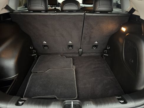 Used 2022 Jeep Compass Latitude w/ Sun and Sound Group image 19