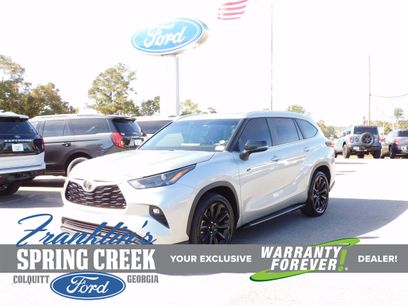 Used 2023 Toyota Highlander XLE