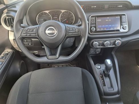 Used 2024 Nissan Kicks S image 20