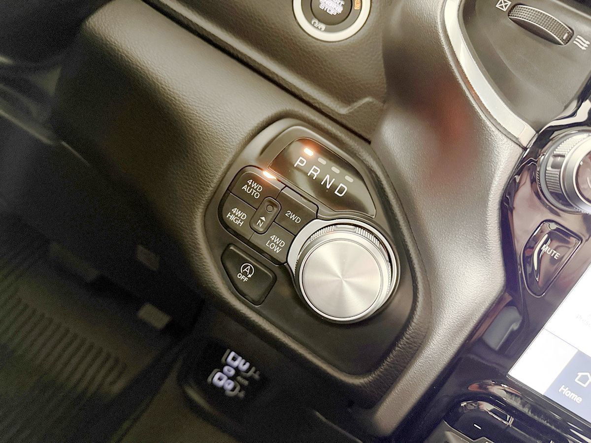Used 2023 RAM 1500 Laramie AWD/4WD image 51