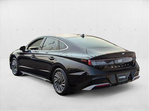 New 2025 Hyundai Sonata SEL FWD image 8