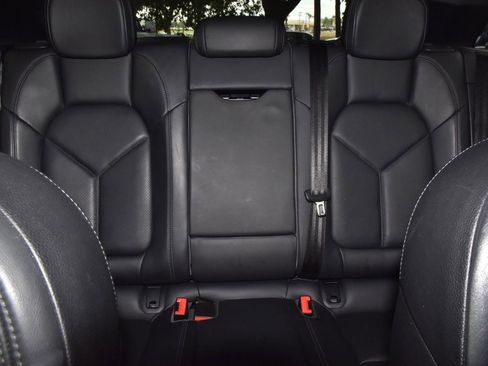 Used 2020 Porsche Macan AWD/4WD image 20