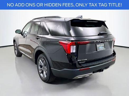 New 2025 Ford Explorer Active w/ Active Comfort Package image 5
