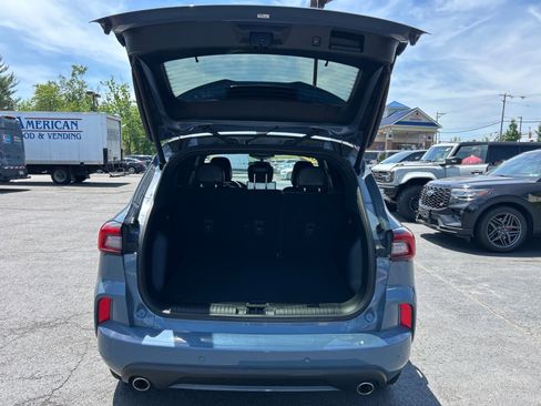 Certified 2024 Ford Escape ST-Line w/ Tech Pack #1 AWD/4WD image 12