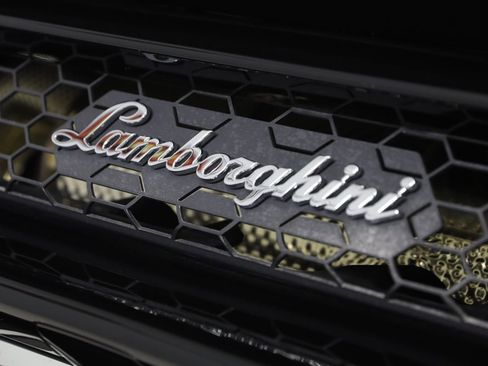 Used 2023 Lamborghini Huracan EVO image 85