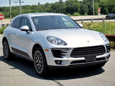 Used 2015 Porsche Macan S AWD/4WD image 15