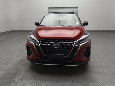 Used 2021 Nissan Kicks SR w/ SR Premium Package FWD image 15