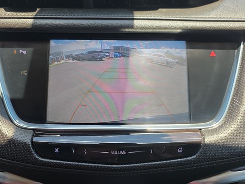 Used 2018 Cadillac XT5 Luxury w/ Driver Awareness Package FWD image 23