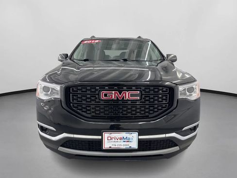 Used 2018 GMC Acadia SLT image 2