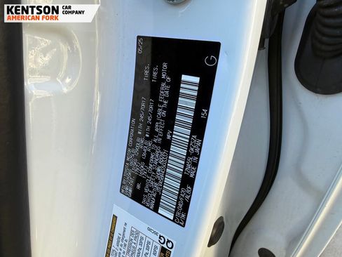 Used 2025 Toyota 4Runner SR5 image 43