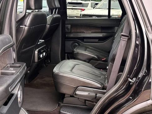 Used 2020 Ford Expedition Limited AWD/4WD image 12