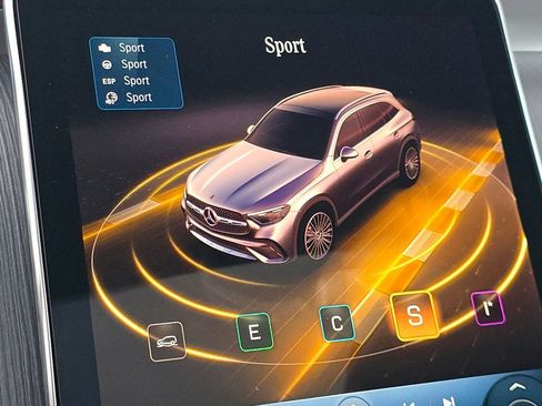 New 2026 Mercedes-Benz GLC 300 4MATIC image 33