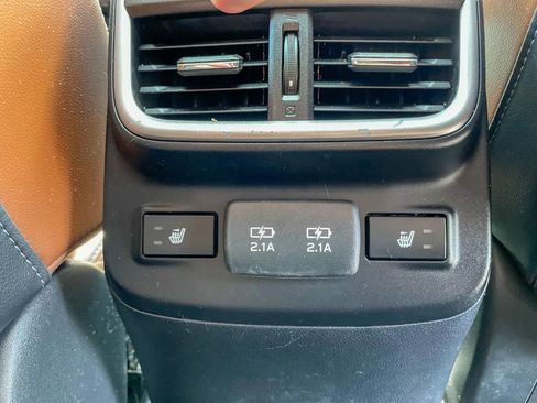 Used 2020 Subaru Outback Touring w/ Popular Package #2 image 41