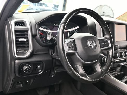Used 2020 RAM 1500 Big Horn RWD image 13