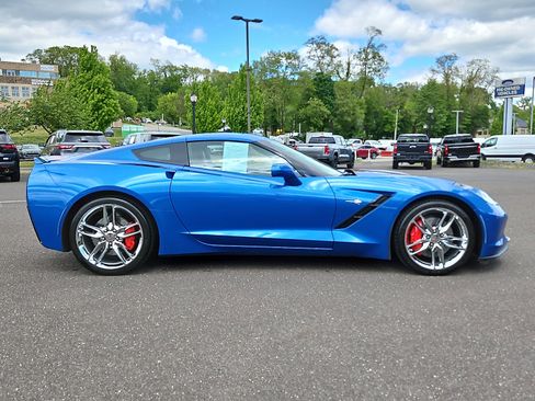 Used 2014 Chevrolet Corvette Stingray Coupe w/ 2LT Preferred Equipment Group RWD image 7