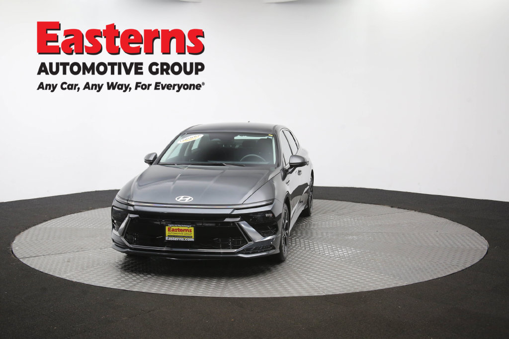 Used 2025 Hyundai Sonata SEL FWD image 56
