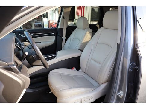 Used 2021 Buick Enclave Premium w/ Sun and Sites Package image 23