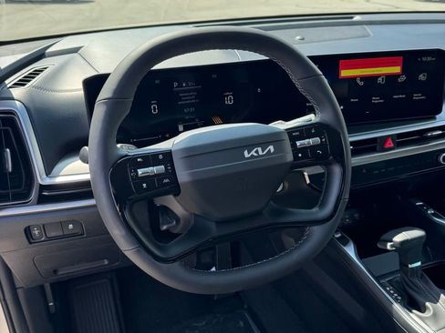 New 2026 Kia Sorento S AWD/4WD image 13